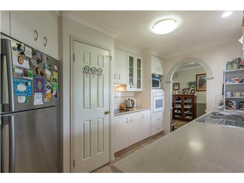 22 Degan Court, Middle Ridge QLD 4350