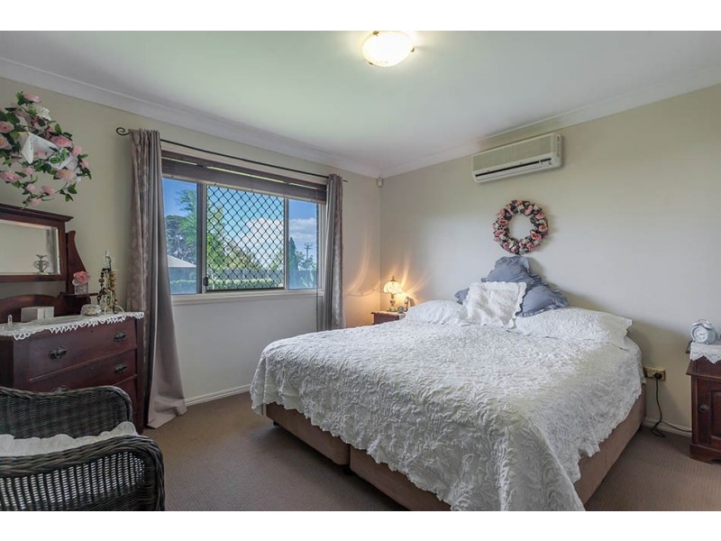 22 Degan Court, Middle Ridge QLD 4350