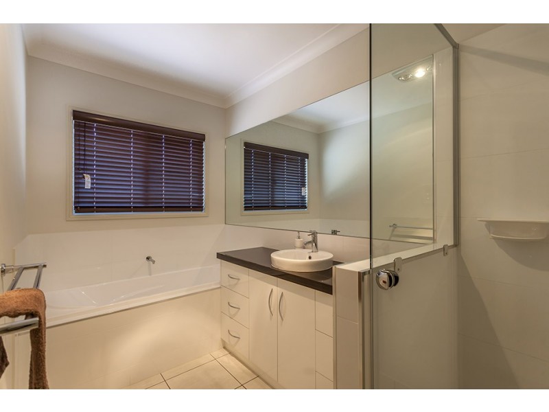 45 Whitman Street, Westbrook QLD 4350