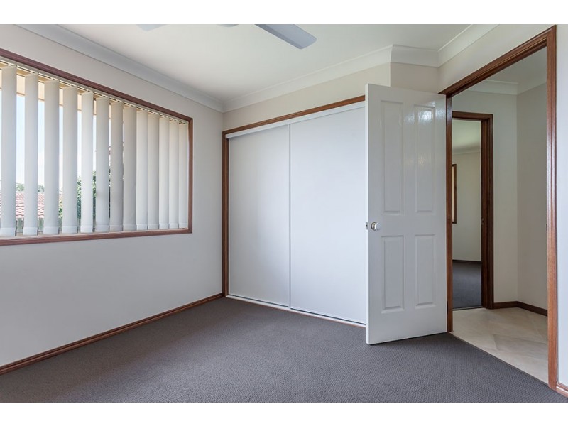 7 Lobwein Court, Middle Ridge QLD 4350