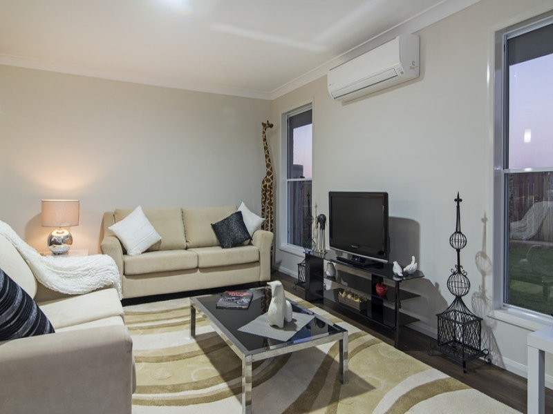 20 Maculan Crescent, Westbrook QLD 4350