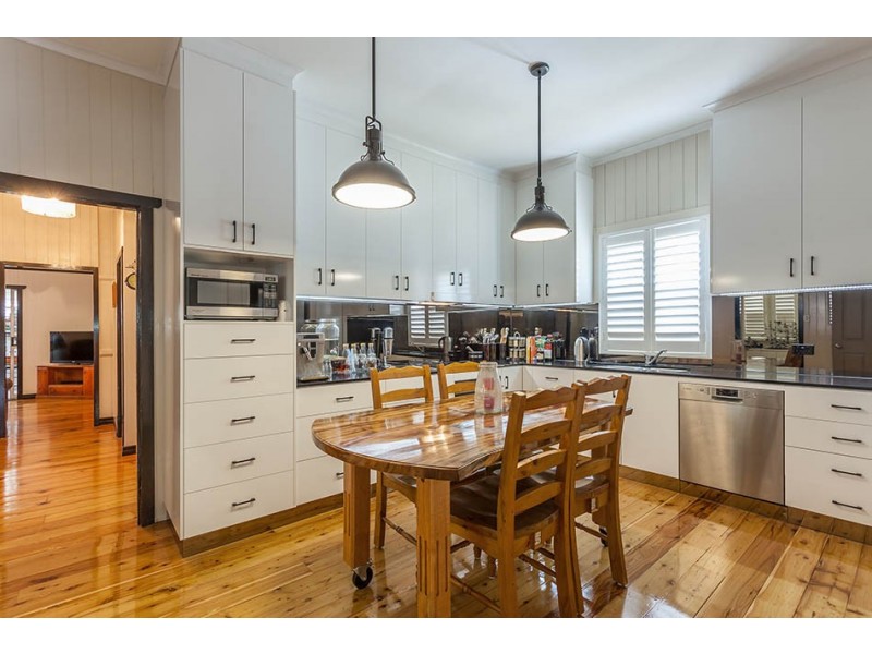 23 Cay Street, Newtown QLD 4350