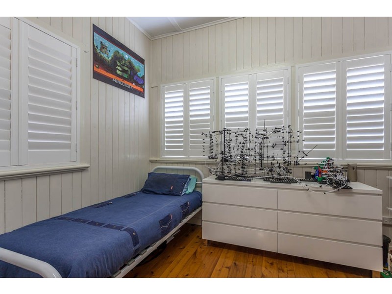 23 Cay Street, Newtown QLD 4350