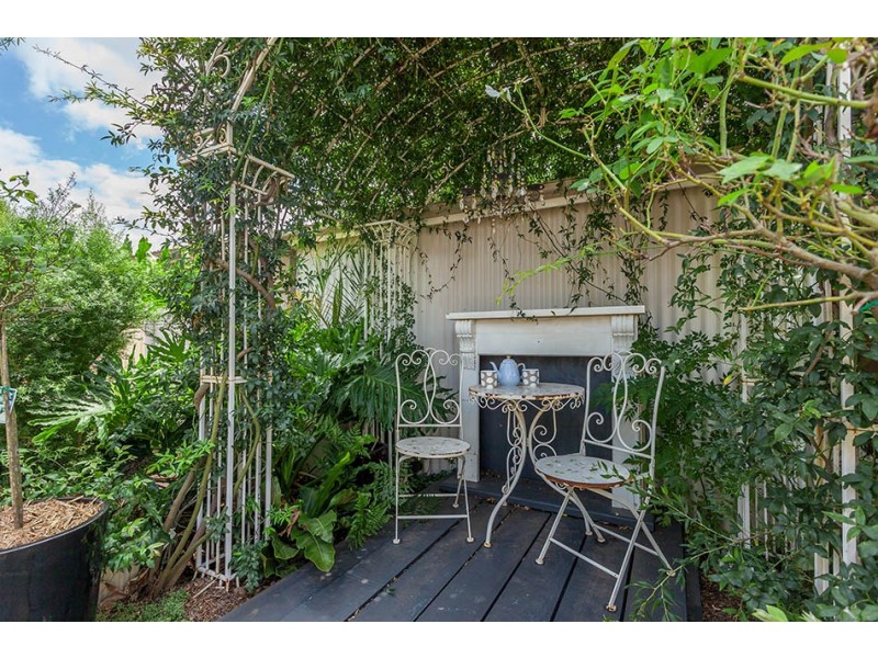 23 Cay Street, Newtown QLD 4350