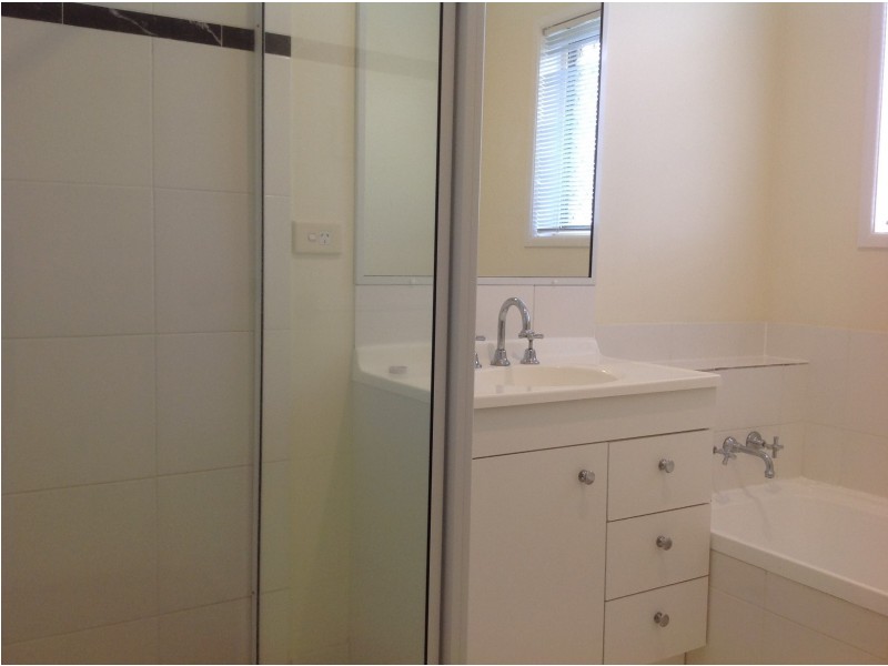 18 Fay Court, Kearneys Spring QLD 4350