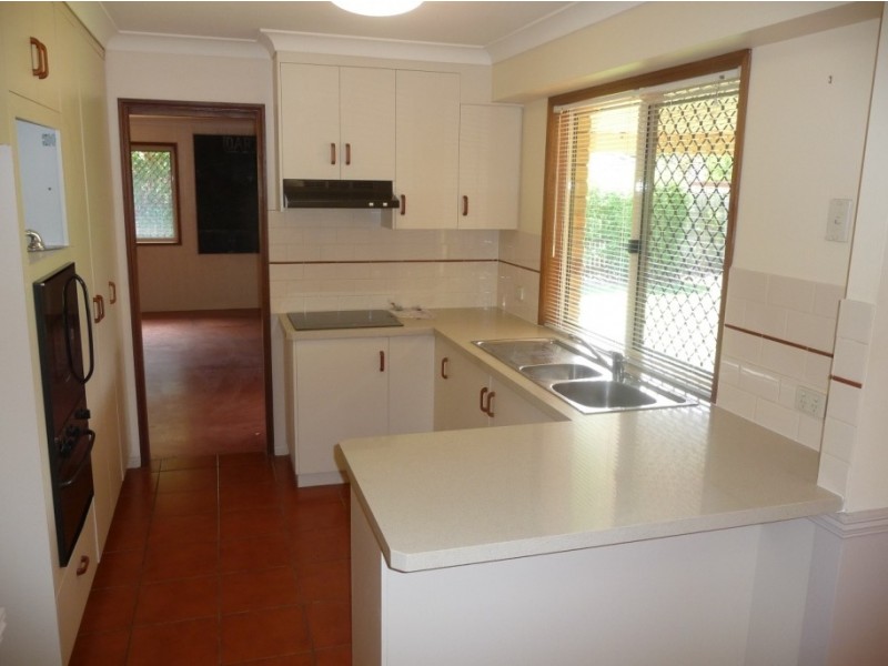 460 Hume Street, Middle Ridge QLD 4350