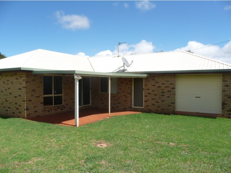 460 Hume Street, Middle Ridge QLD 4350