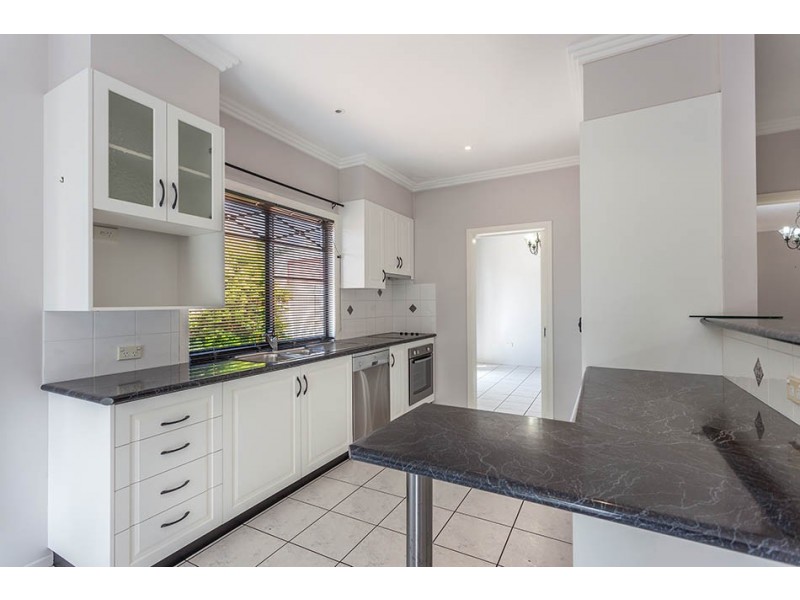 49 Lydwin Crescent, East Toowoomba QLD 4350