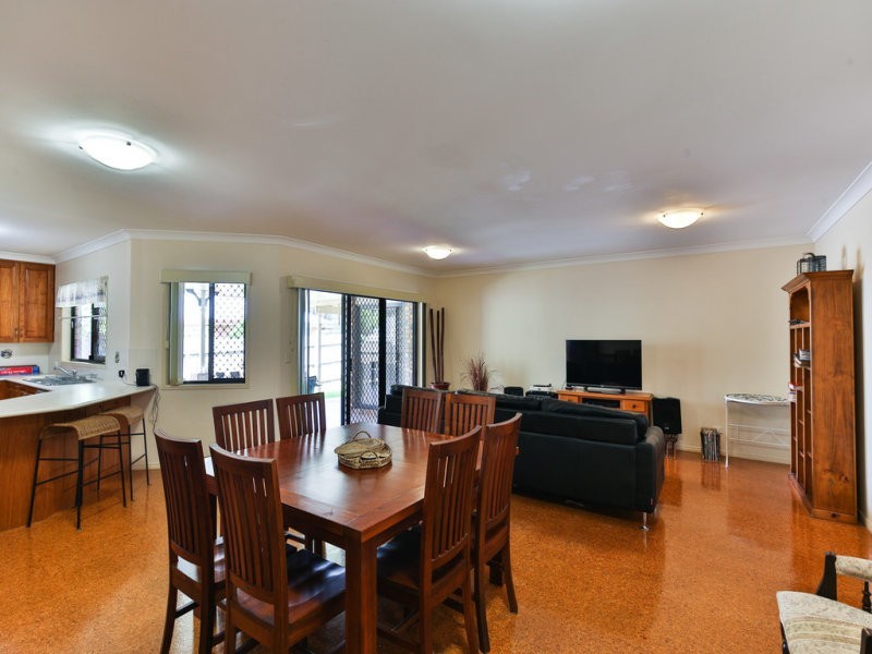 28 Holt Street, Middle Ridge QLD 4350