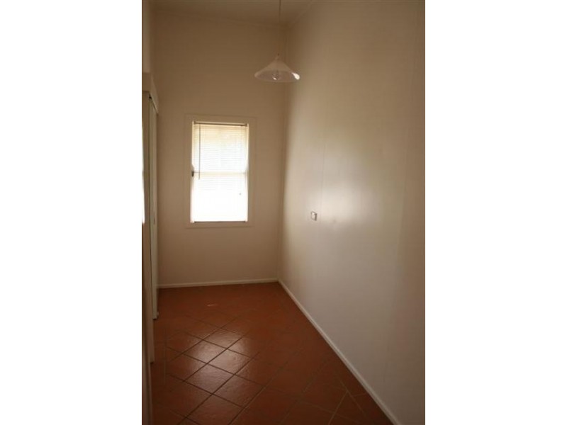 6 Aland Street, South Toowoomba QLD 4350