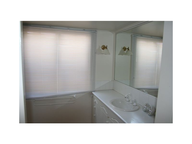 6 Aland Street, South Toowoomba QLD 4350