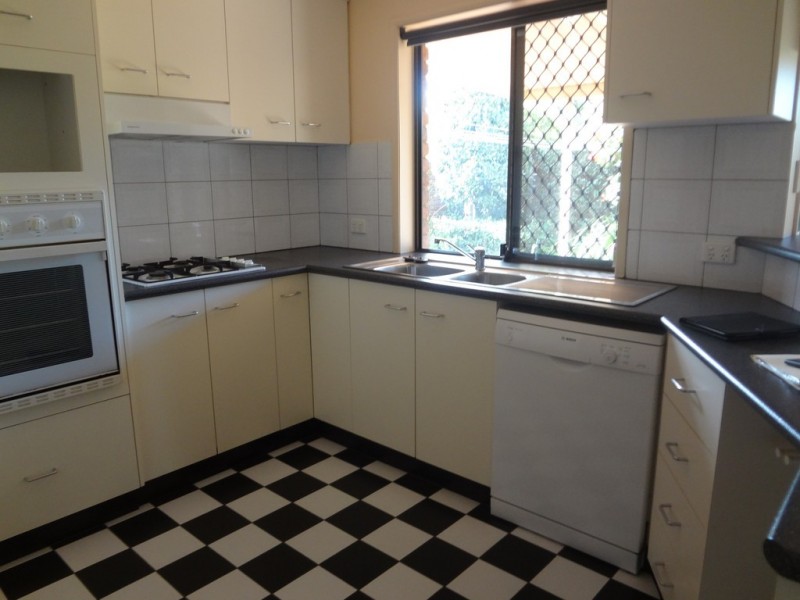 1/1 Broadfoot Street, Kearneys Spring QLD 4350