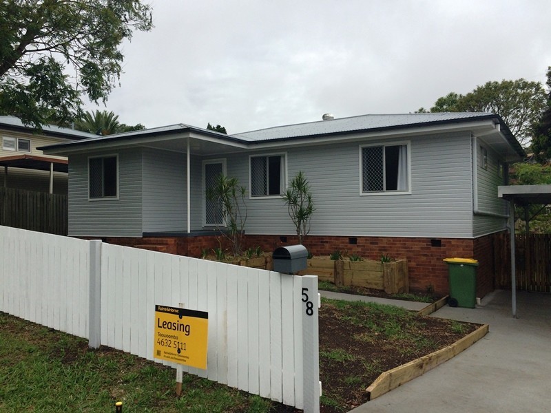 58 Rifle Range Road, Mount Lofty QLD 4350