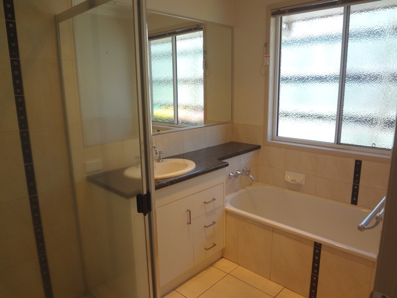 9 Osprey Court, Rangeville QLD 4350