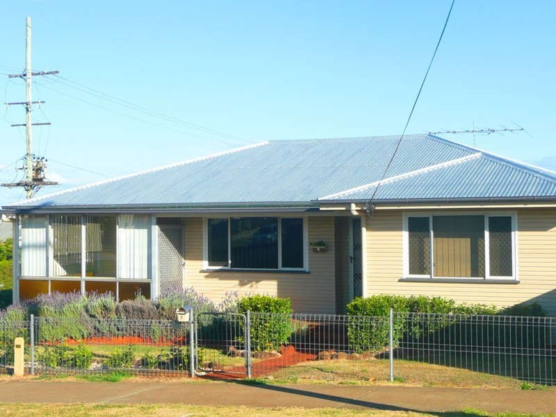 2 Fitzpatrick Street, Wilsonton QLD 4350