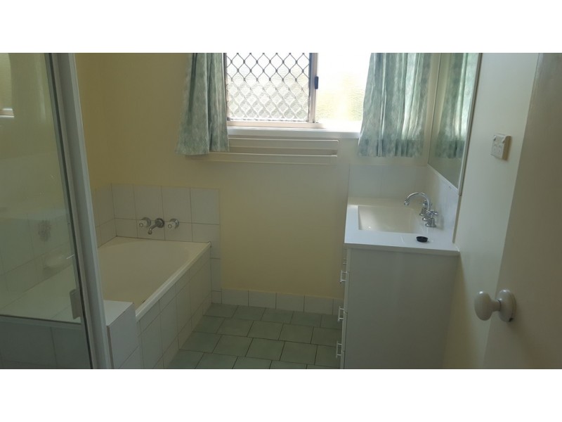 12 Dalzell Crescent, Darling Heights QLD 4350