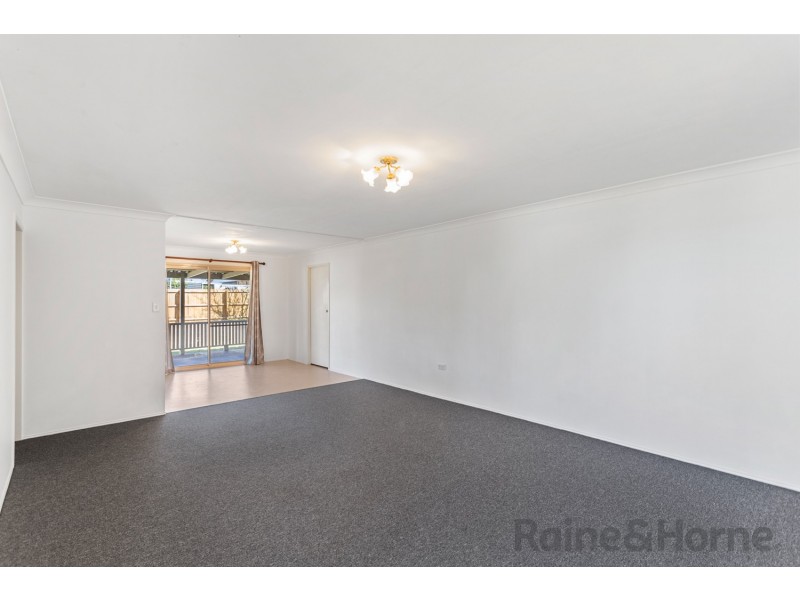 32 Lavena Drive, Darling Heights QLD 4350