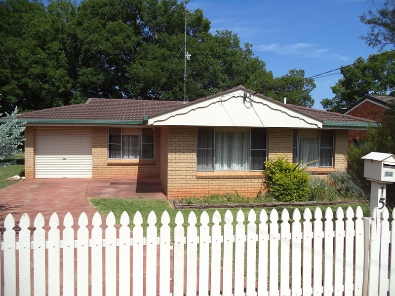 15 Balanga Court, South Toowoomba QLD 4350