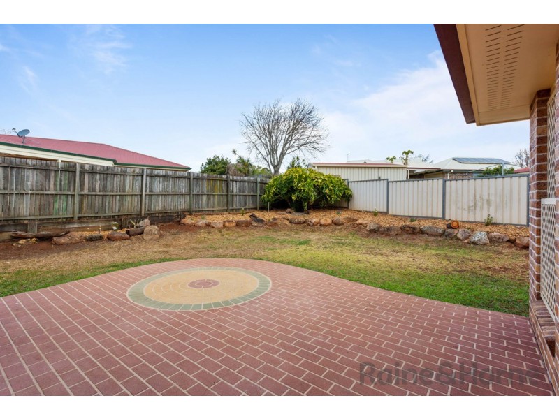35 Dandelion Drive, Middle Ridge QLD 4350