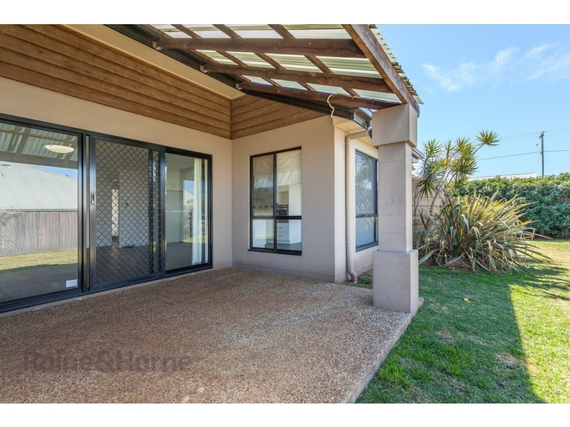 19 Patron Crescent, Glenvale QLD 4350