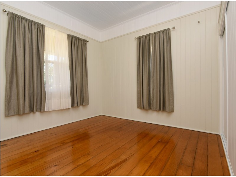 141A Long Street, South Toowoomba QLD 4350