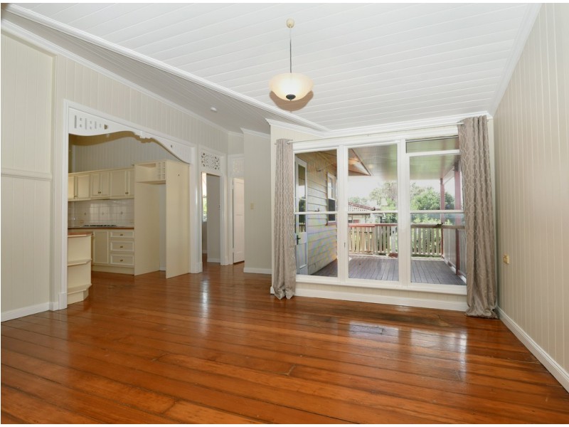 141A Long Street, South Toowoomba QLD 4350