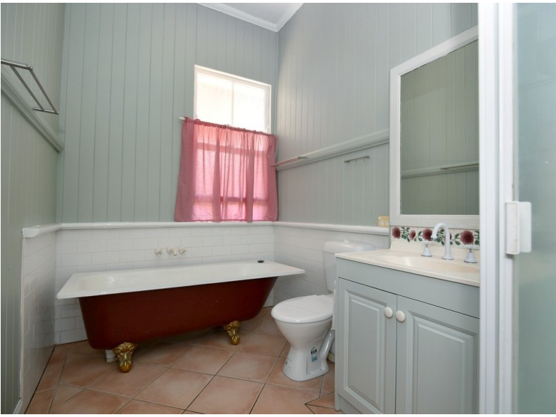 141A Long Street, South Toowoomba QLD 4350