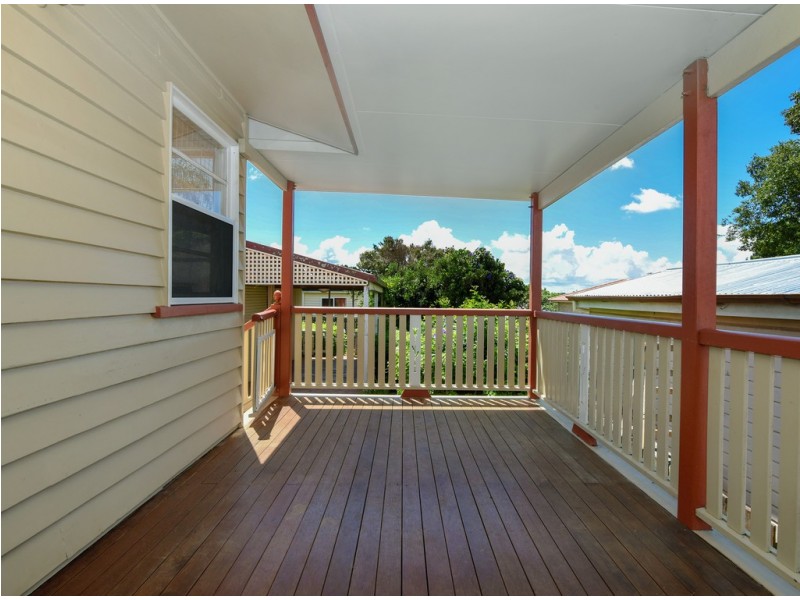 141A Long Street, South Toowoomba QLD 4350