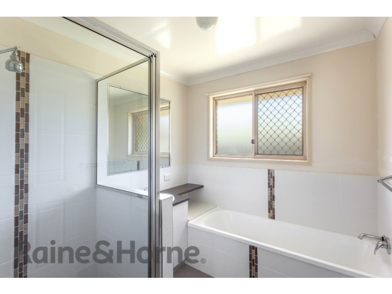 4 Jade Close, Darling Heights QLD 4350