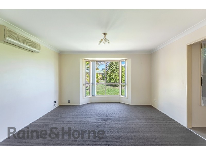 4 Jade Close, Darling Heights QLD 4350