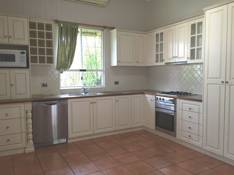 72 Bridge Street, East Toowoomba QLD 4350