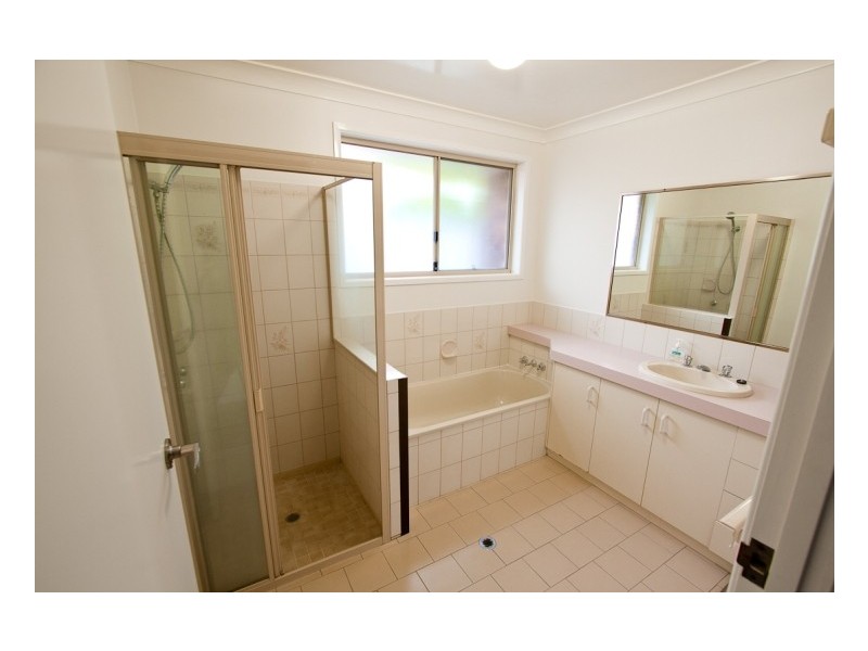 29 Lorraine Crescent, Centenary Heights QLD 4350