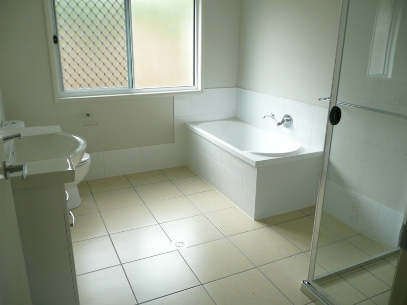 1/116-118 Taylor Street, Newtown QLD 4350