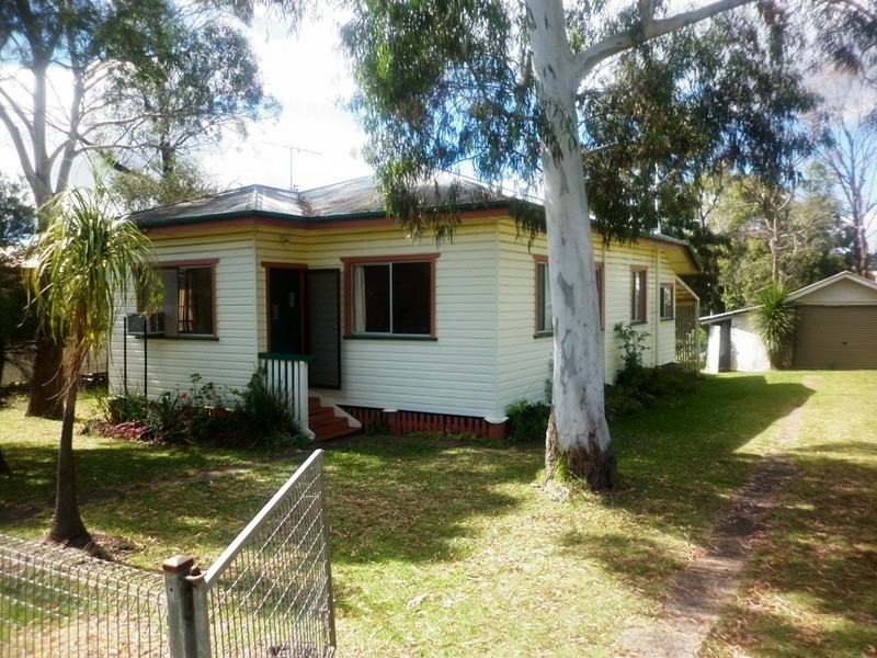 18 Whichello Street, Newtown QLD 4350