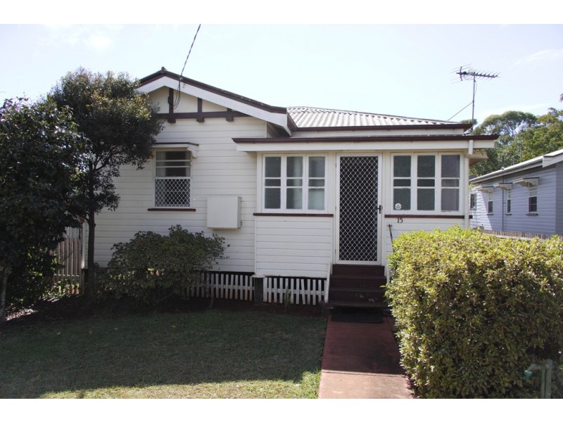 15 Albert Lane, Newtown QLD 4350