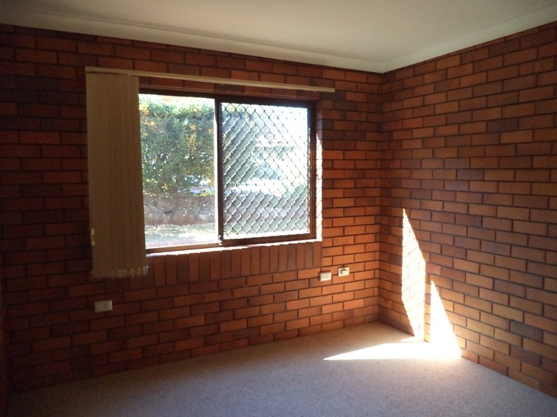 2/134 Curzon Street, Rangeville QLD 4350