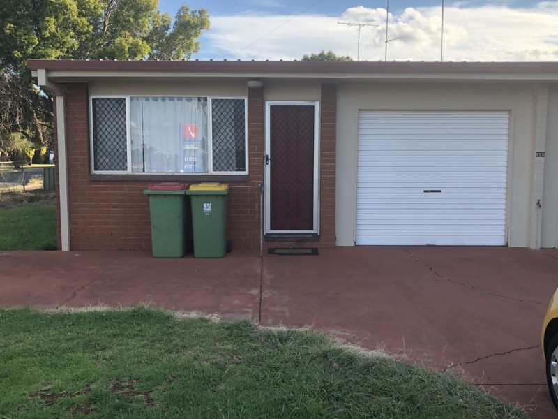 1/272 Taylor Street, Newtown QLD 4350