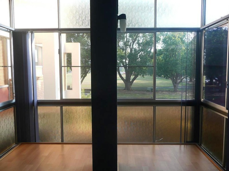 2/33 Godsall Street, East Toowoomba QLD 4350