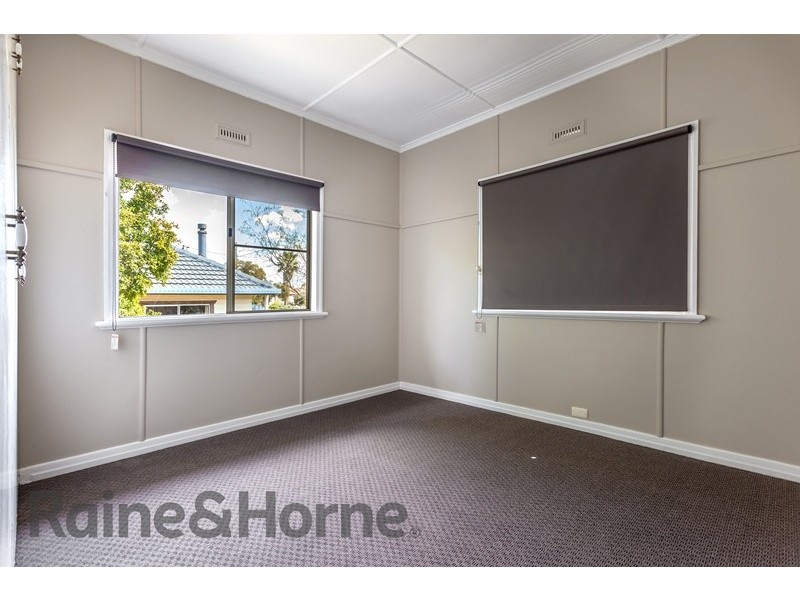 6 Miller Street, Harristown QLD 4350