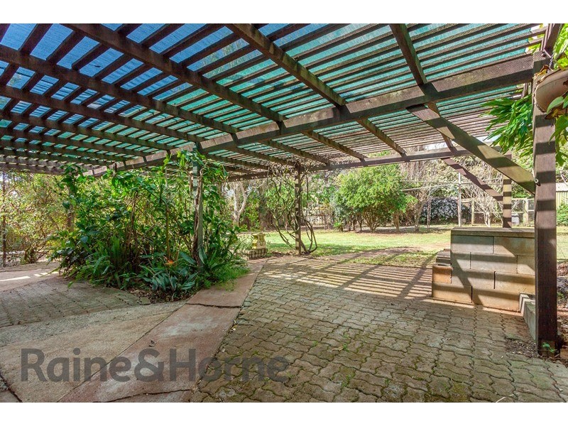 6 Miller Street, Harristown QLD 4350