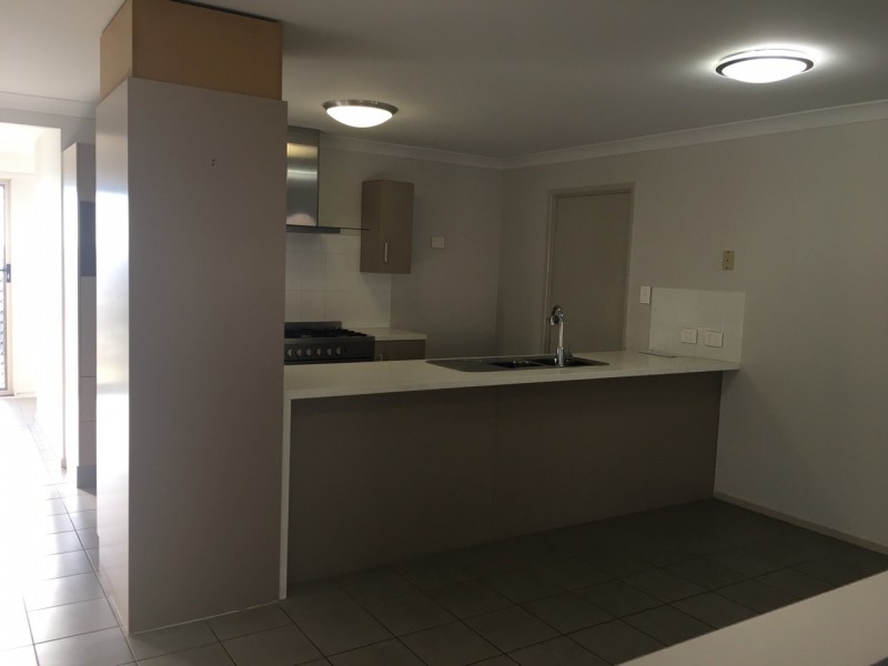 51 Sommariva Street, Westbrook QLD 4350