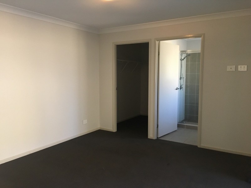 51 Sommariva Street, Westbrook QLD 4350