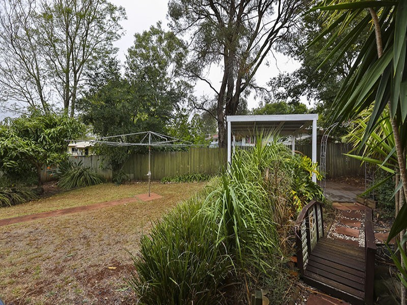 6 Dignan Street, Harristown QLD 4350