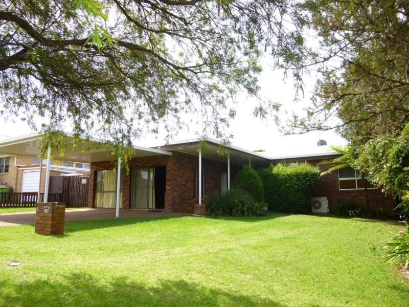 31 Sardon Street, Centenary Heights QLD 4350