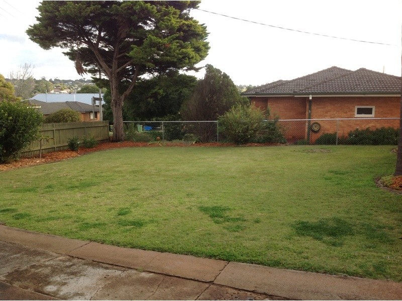 2 Barbara Street, Rangeville QLD 4350