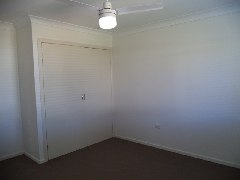 9 McNamara Street, Centenary Heights QLD 4350