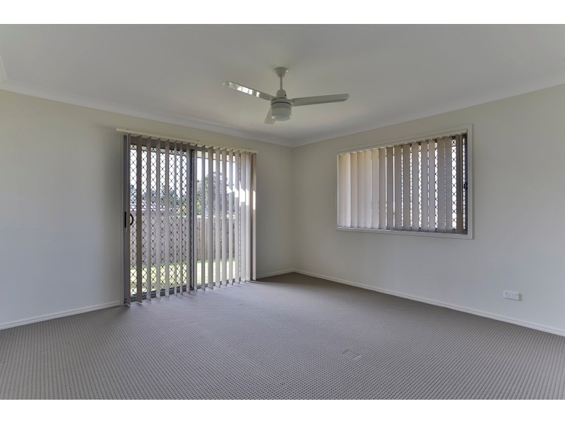 10 Sweeney Street, Kearneys Spring QLD 4350