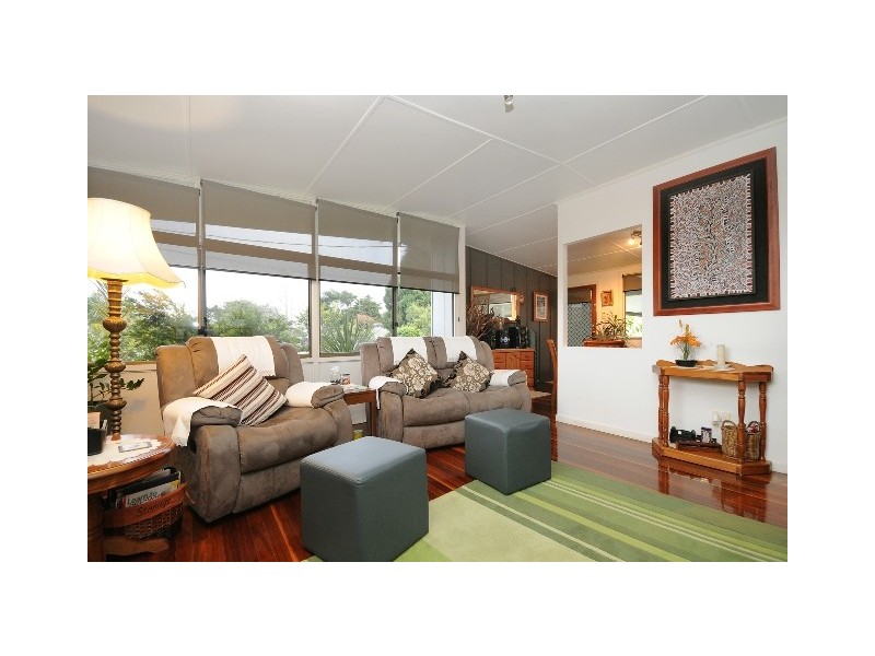 6 Lovett Street, Rangeville QLD 4350
