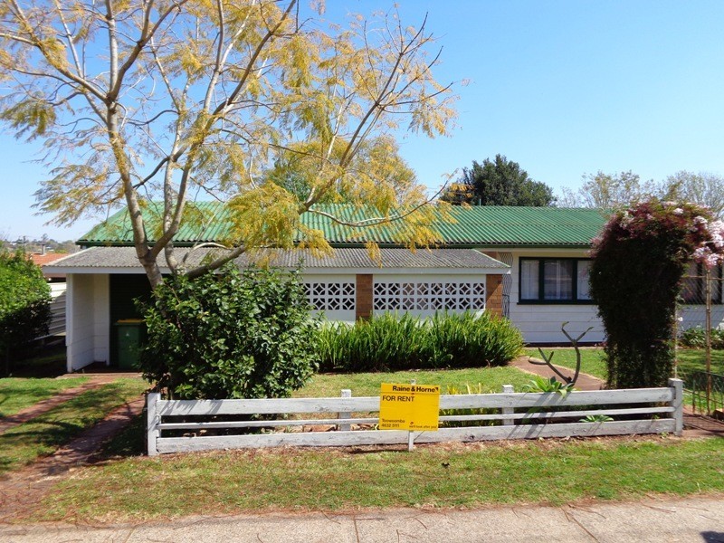 785 Ruthven Street, South Toowoomba QLD 4350