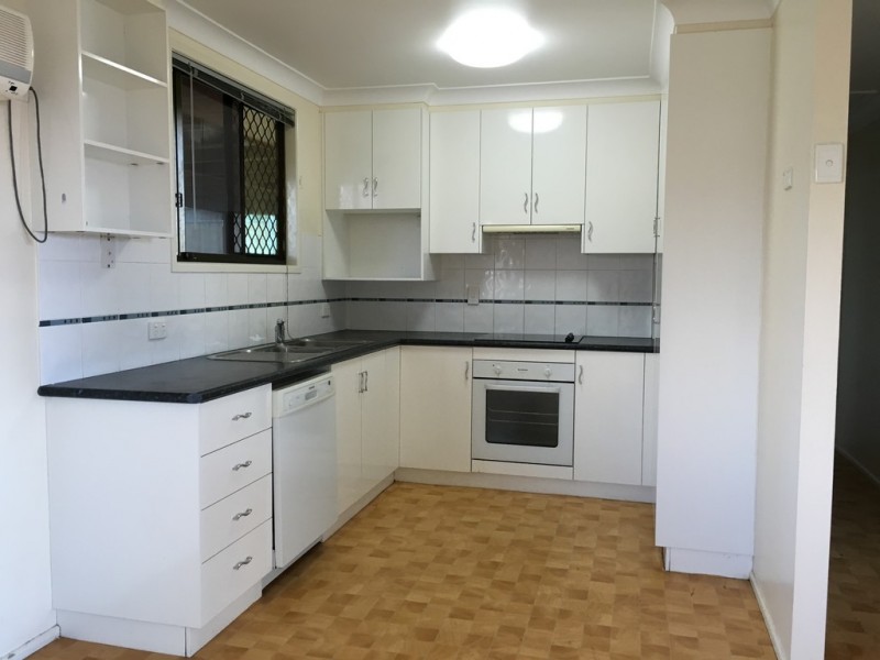 9 Coonawarra Court, Wilsonton Heights QLD 4350